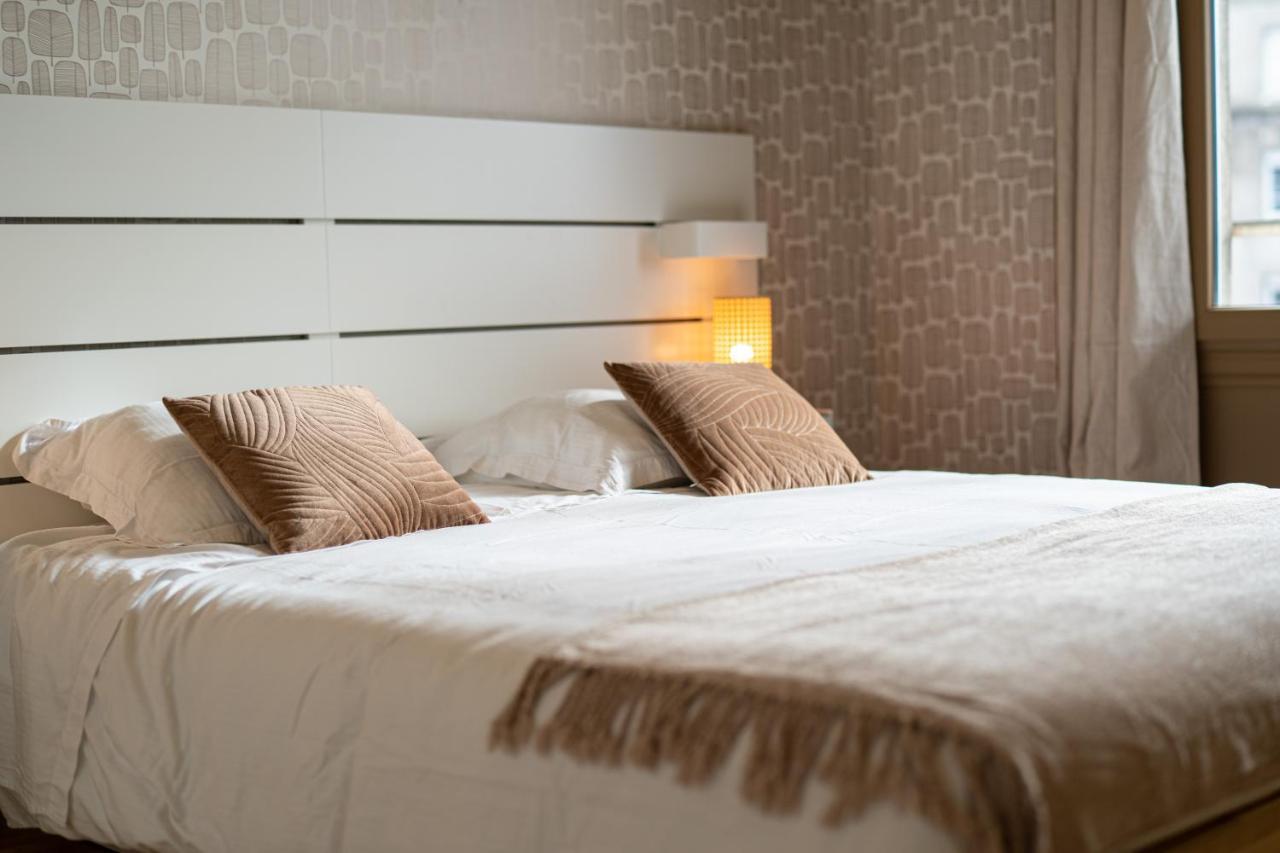 Apartment Centre - Proche Gare - Parking Velo - Balcon - Arrivee Autonome
